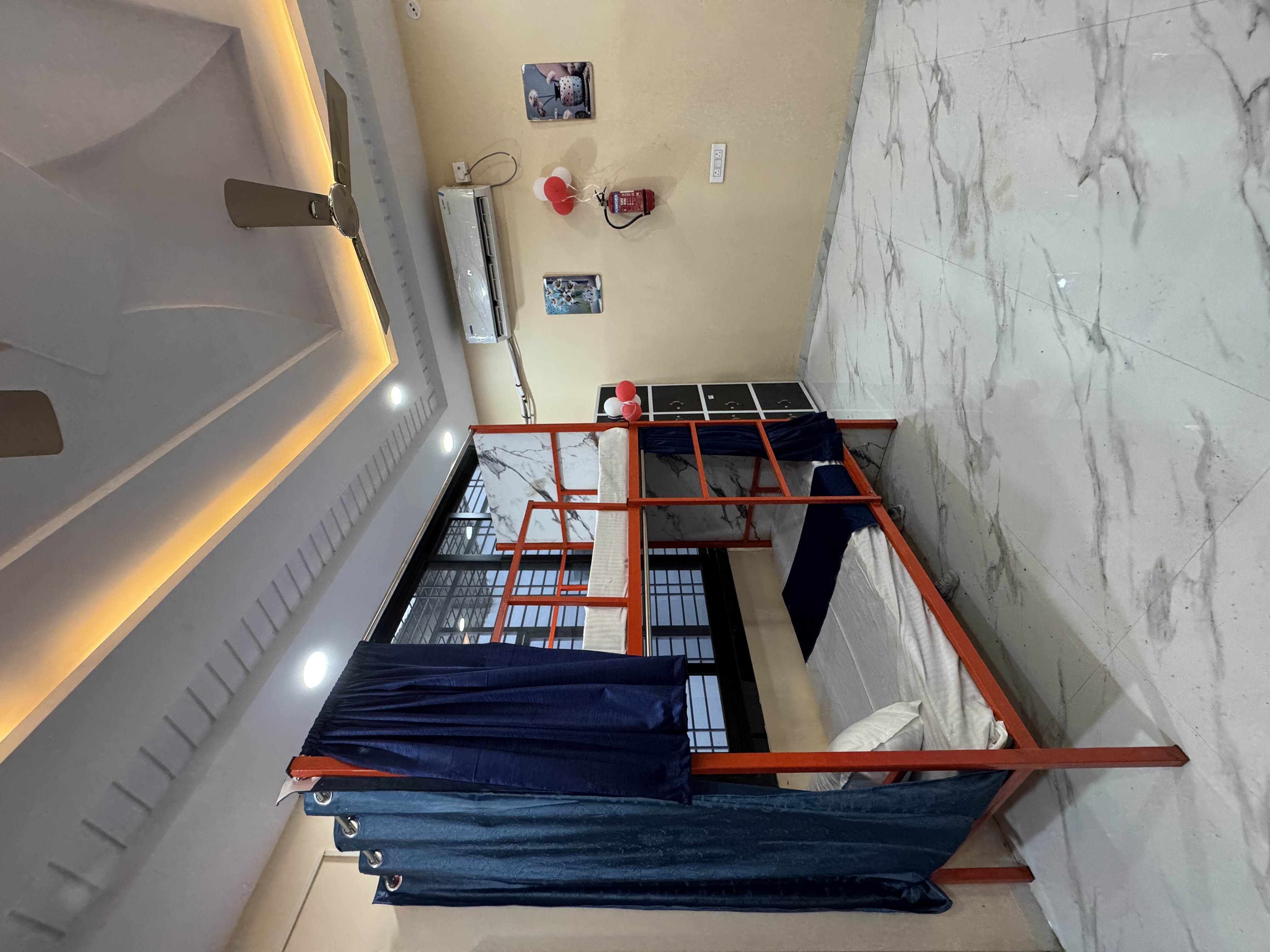 AC Room Bed
